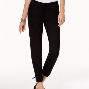 Alfani

- Modern Skinny Ponte Pants